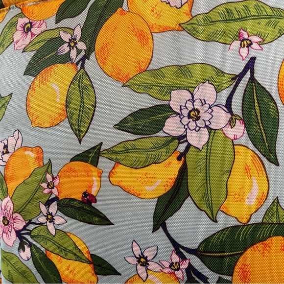 SALE! Vera Bradley Lemon Grove Large Insulated Cooler Bag Tote New NWT - Picture 4 of 14